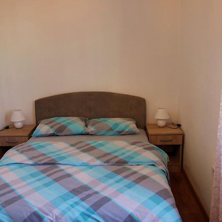 Apartmani 15 Τσέτινιε Εξωτερικό φωτογραφία