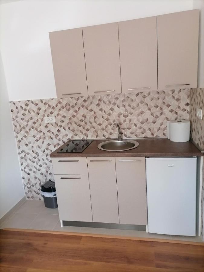 Apartmani 15 Τσέτινιε Εξωτερικό φωτογραφία