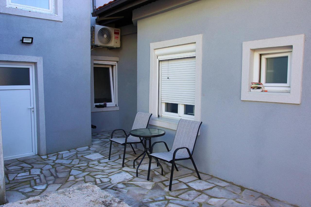 Apartmani 15 Τσέτινιε Εξωτερικό φωτογραφία