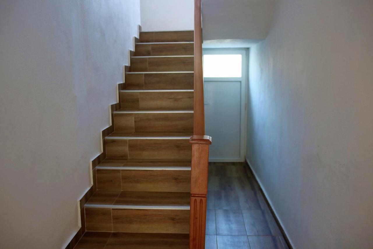 Apartmani 15 Τσέτινιε Εξωτερικό φωτογραφία