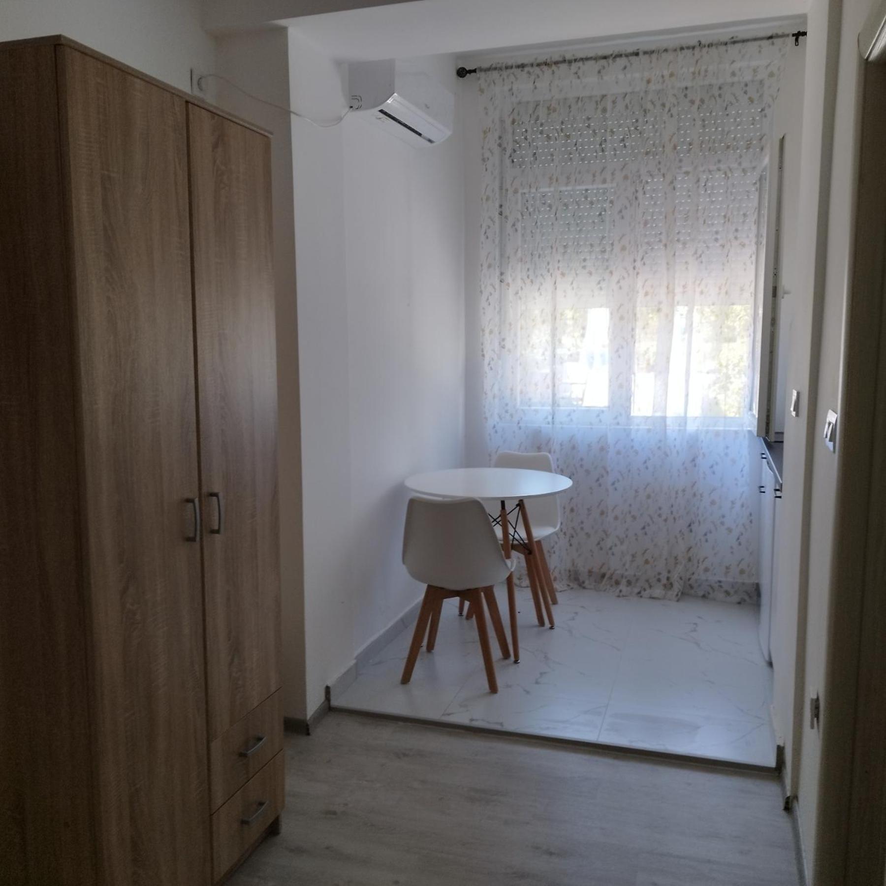Apartmani 15 Τσέτινιε Εξωτερικό φωτογραφία
