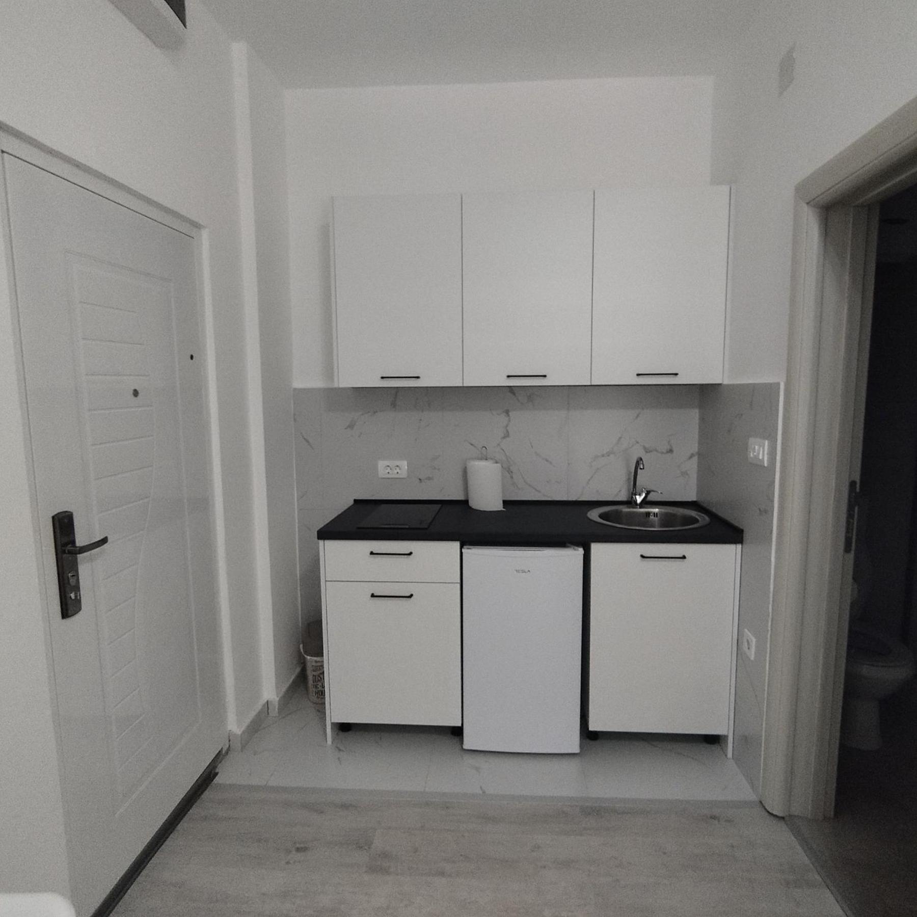 Apartmani 15 Τσέτινιε Εξωτερικό φωτογραφία